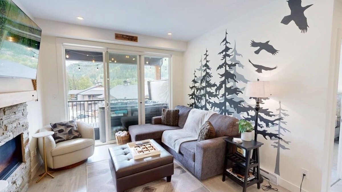 Sun Peaks Condo | The Crowe's Nest @ Peaks West