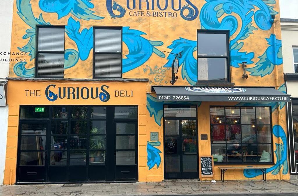 Montpellier Bed & Breakfast | The Curious Apartment, Cheltenham