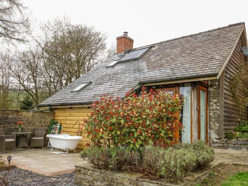 Tirabad House | The Cwtch