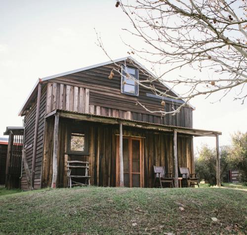 Katrine House | The Dairy - 2 Story Historic accommodation with Mod Cons
