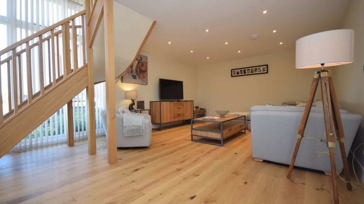 Emsworth House | The Dairy , Emsworth - a barn conversion that sleeps 4 guests in 2 bedrooms