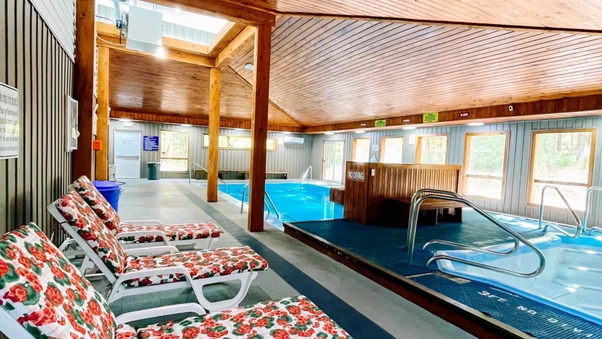 Claysburg Apartment | The Dancing Bear Den at Blue Knob