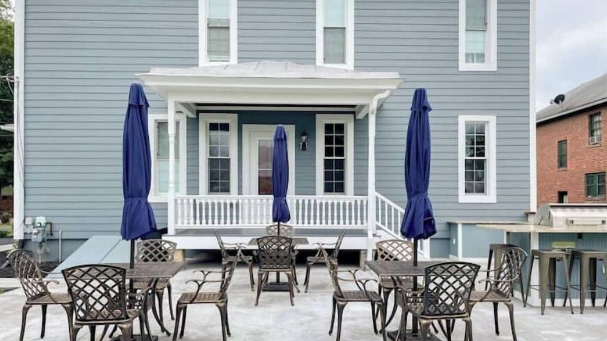 Moorefield House | The Dasher House