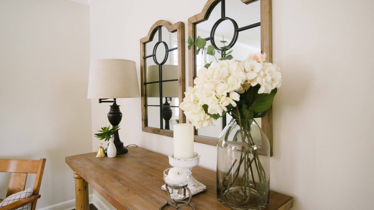 Decorah House | The Decorah House near Luther College!
