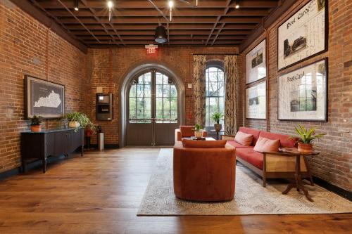 Frankfort Hotel | The Delegate Hotel