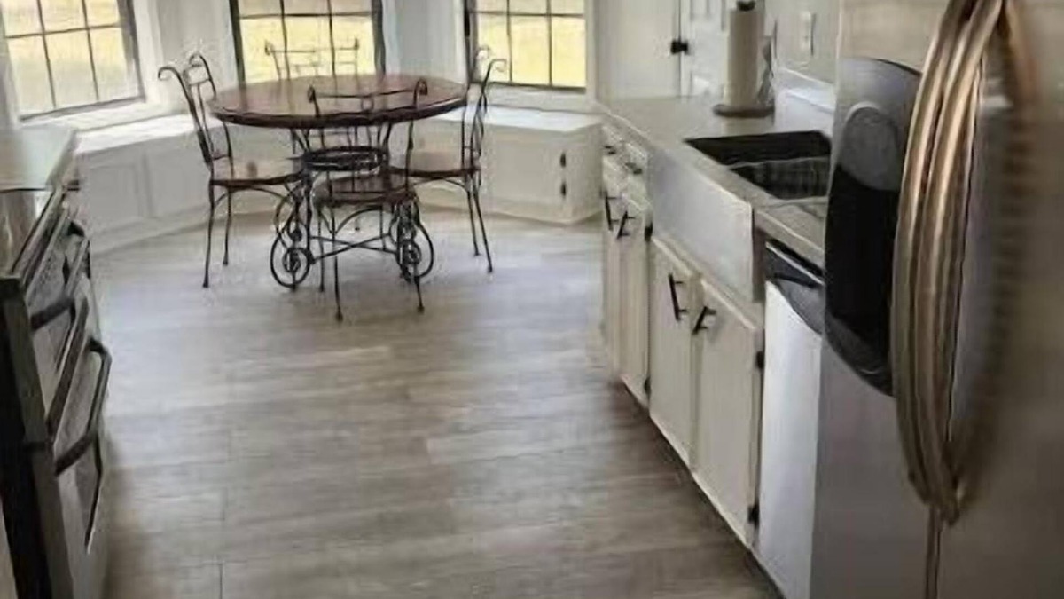 Cleveland House | The Delta Cottage