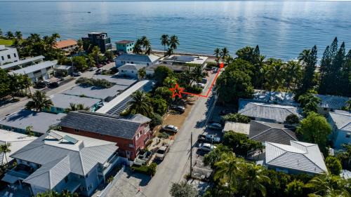 North Beach Apartment | The Desoto - Oceanview Inn