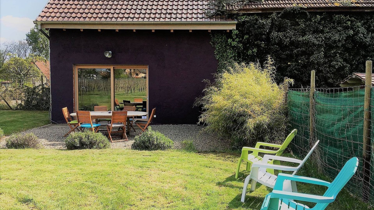 Gertwiller Apartment | The distillery - gîte in a winegrower's house with garden