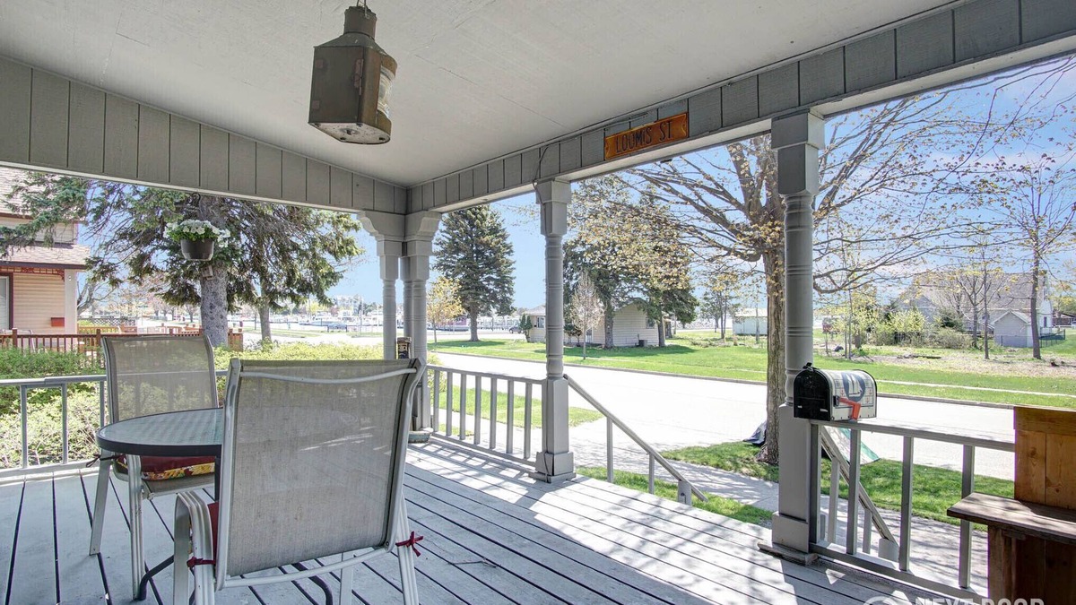 Ludington House | The Dock House - Next to the City Marina and blocks from the beach and downtown.