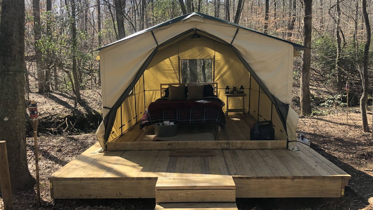 Ashland RV Rental | The "Double" has 2 sites & great for groups; Whiskey River II has a ramp
