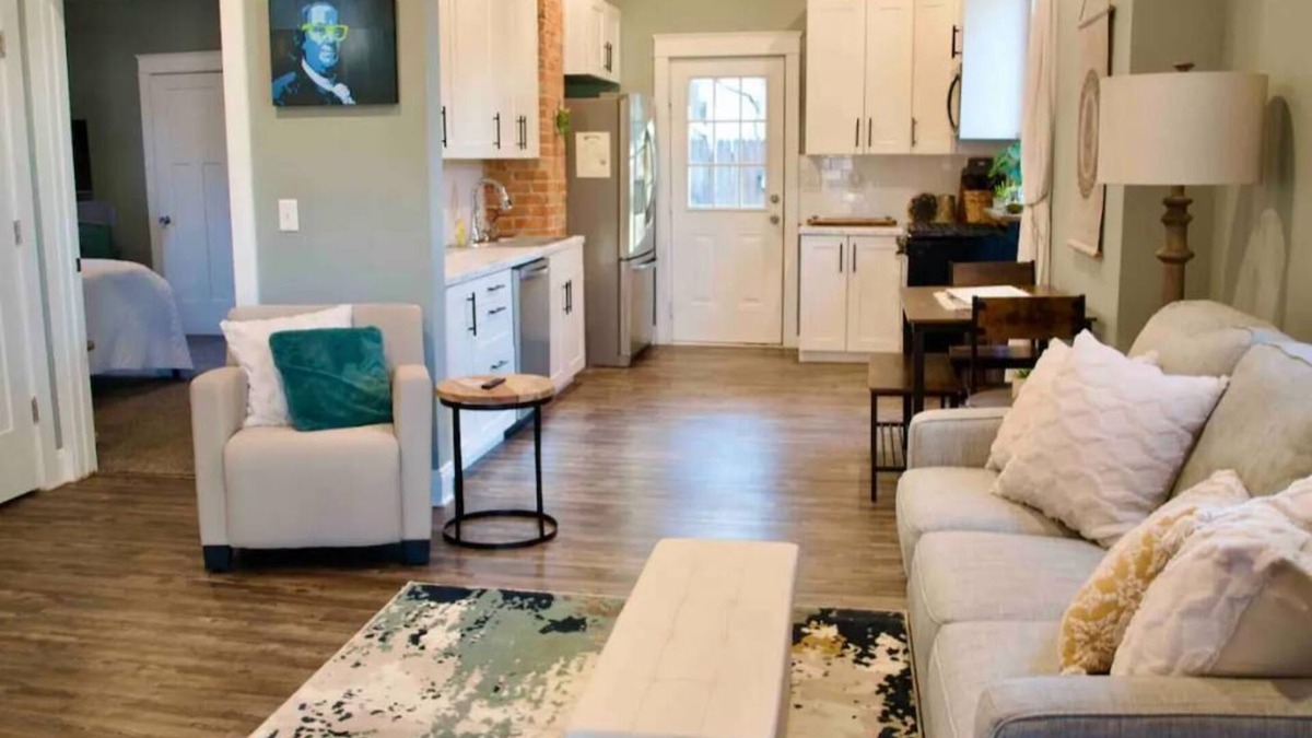 Franklin House | The Dragonfly- A Historic Gem COMPLETELY Restored!