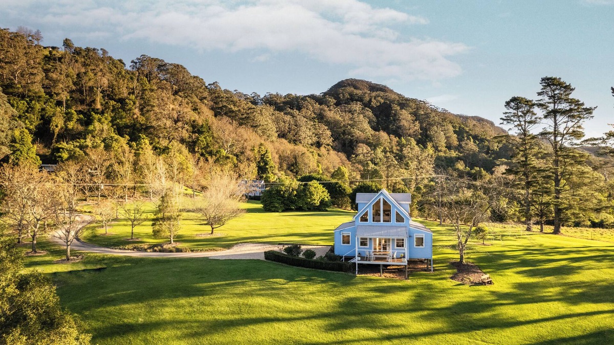 Woodhill Cottage | The Drawing Rooms of Berry