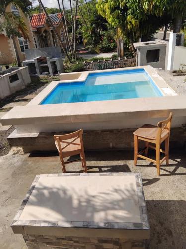 Tower Isle House | The Dream Nest at Csompó Silver Manor