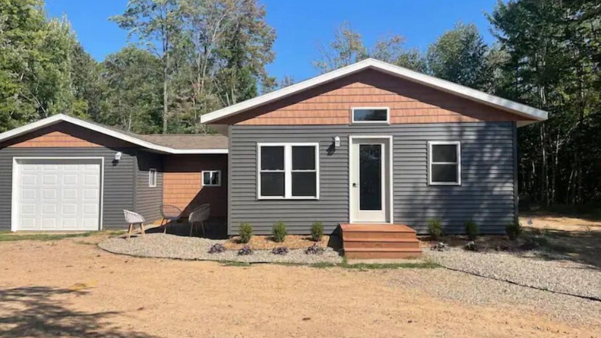 Crandon House | The Duck House