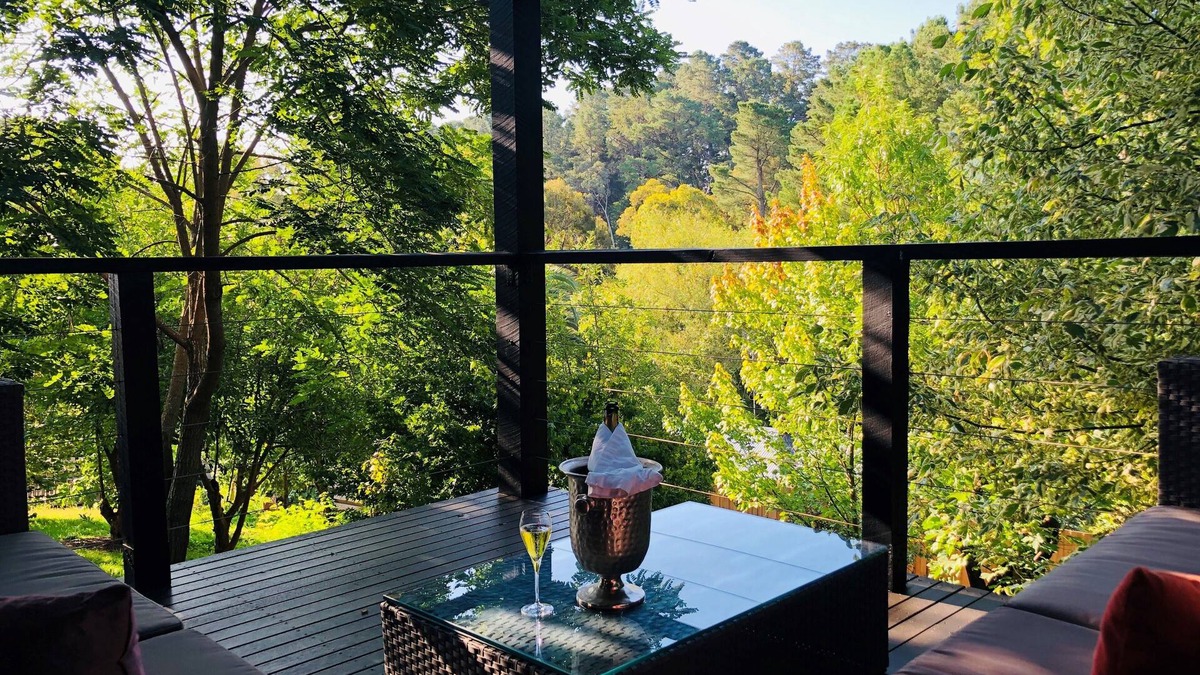 Hepburn Springs Hotel | The Dudley Boutique Hotel