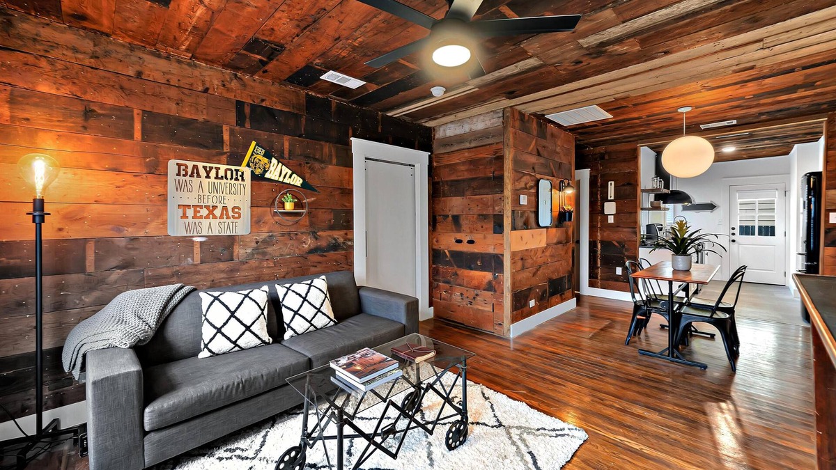 Waco Cottage | The Duet- Just Steps from Baylor University and Minutes from The Magnolia Silos