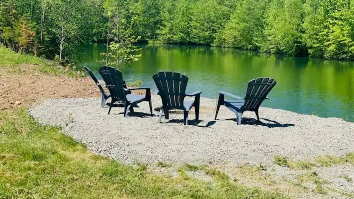 Stoney Creek Cabin | The Dusty Trail lodge, a private oasis.