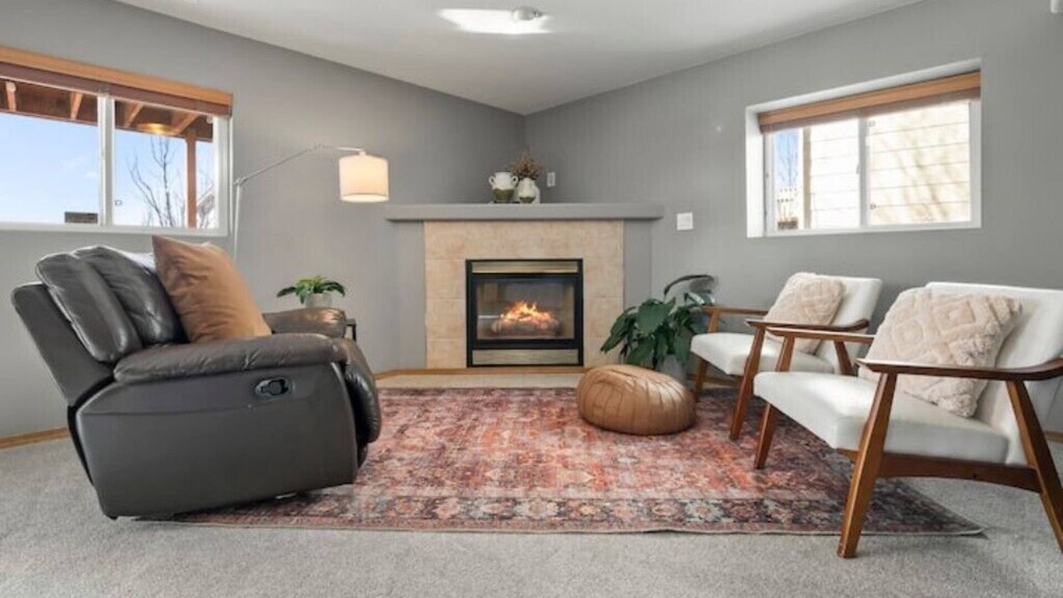 Briargate Apartment | The Dwelling Place-nSpacious 2BR Fireplace Big TV Private Lower Level Two Parks
