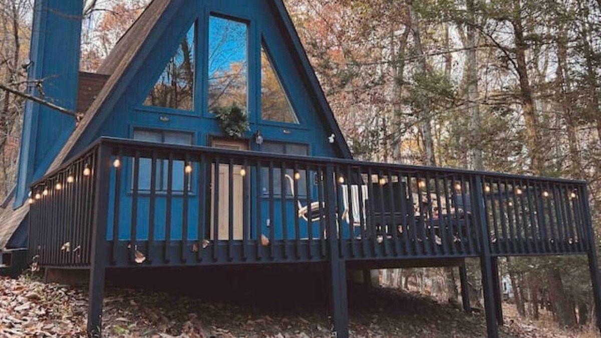 Henryville Cabin | The Eagle's Nest: A Modern A-Frame Retreat