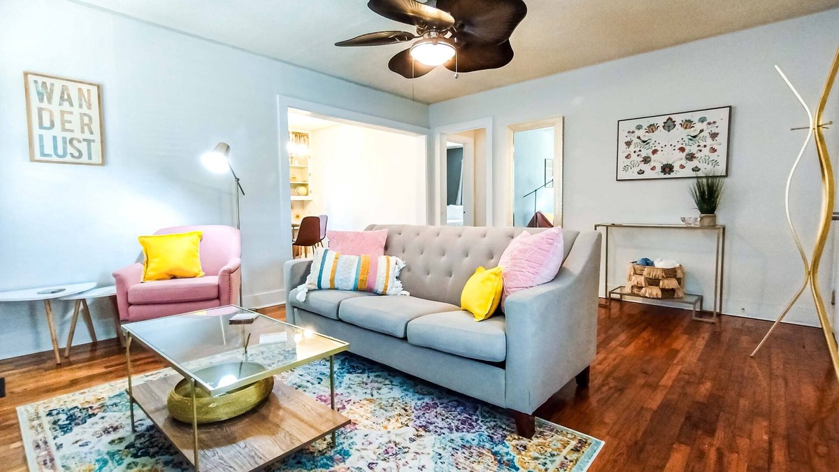 Hattiesburg House | The Eclectic Cottage - Bike the Trace