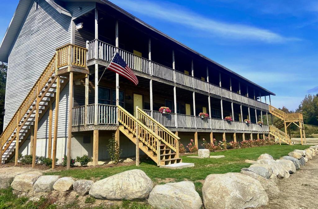 Brooklin Hotel | The Eggemoggin Reach Inn