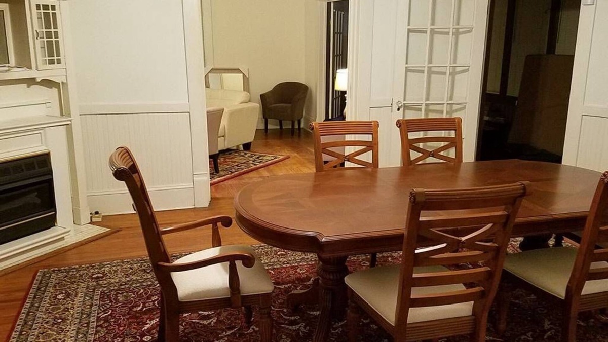 Henderson Bed & Breakfast | The Eleanor on Belle - Suite 1