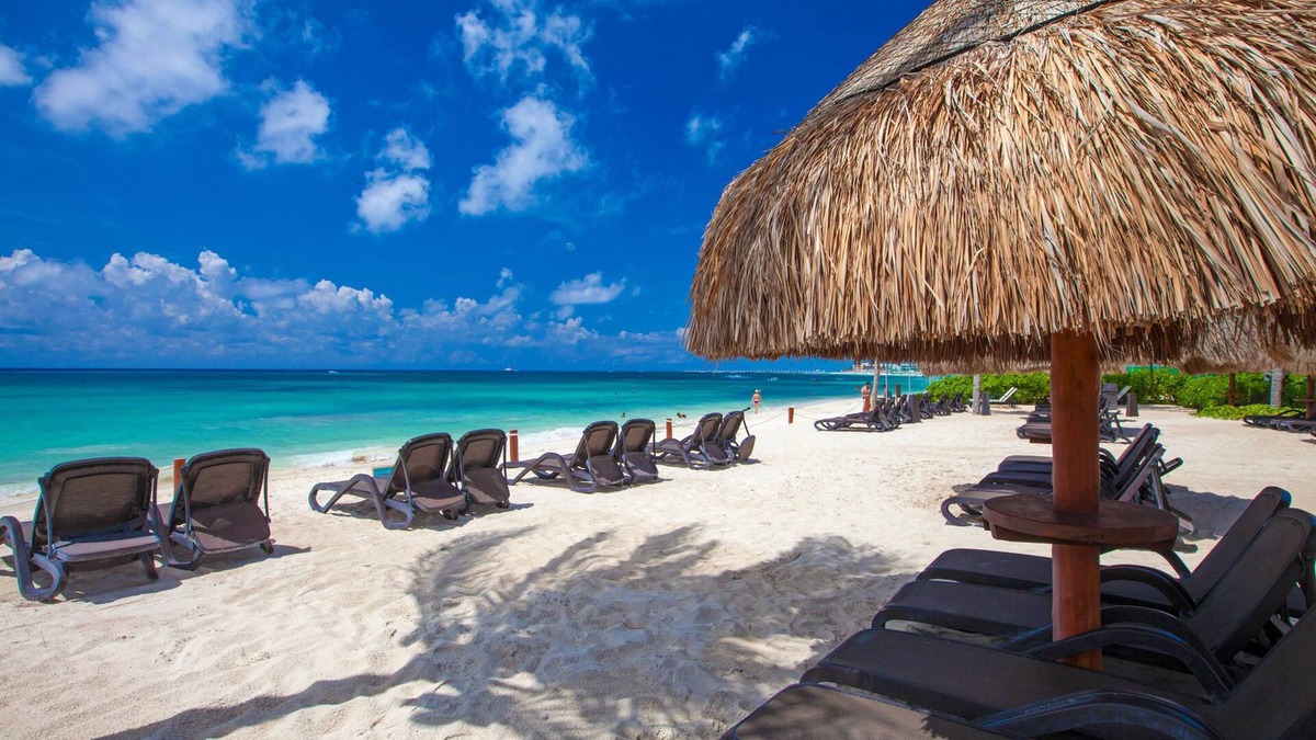Zazil-ha Apartment | The Elements Oceanfront & Beachside Condo Hotel