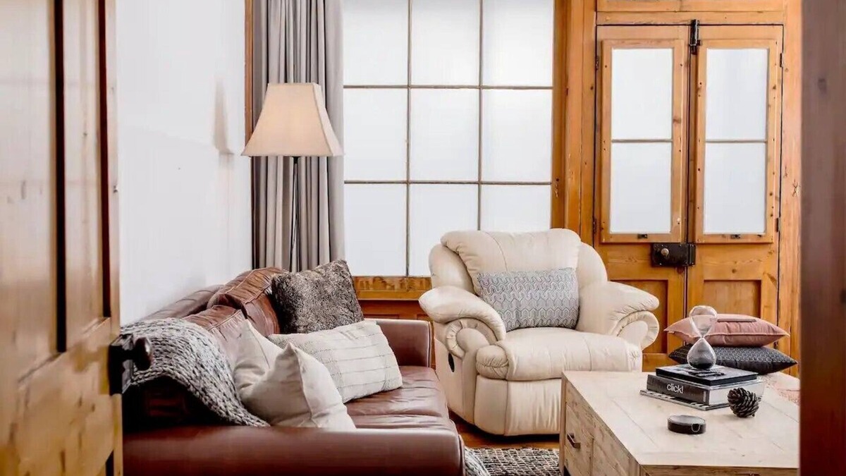 Nairne Cottage | The Emily Jane - Cosy Winter Haven In The 'Hills'