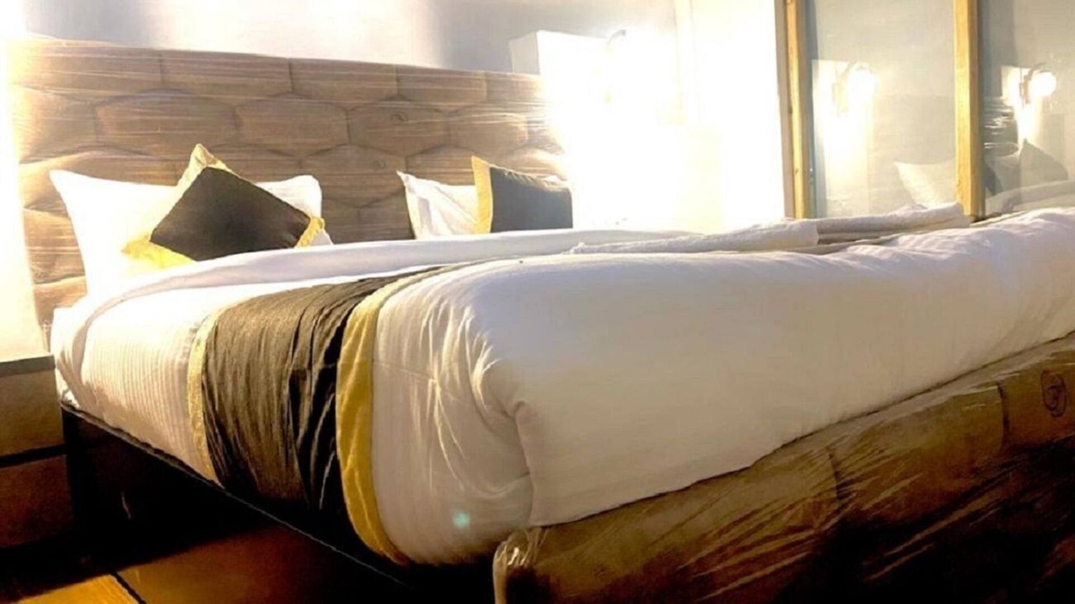 Hunder Hotel | The Empire Resort