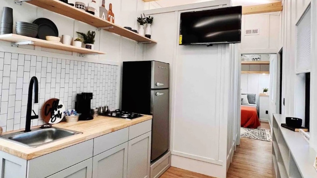 Elizabethtown House | The Endeavor Tiny Home