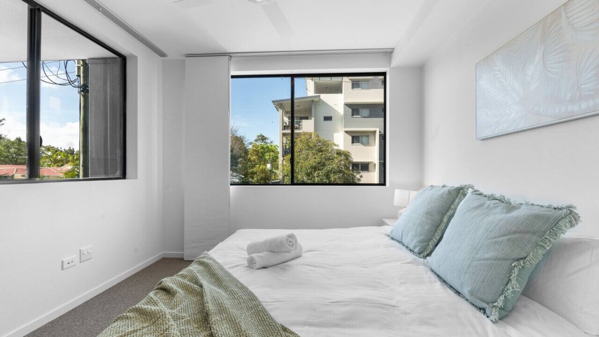 Nundah Apartment | The Eton - Brand NEW Central Nundah Modern 1 Bedroom APT with Parking Netflix