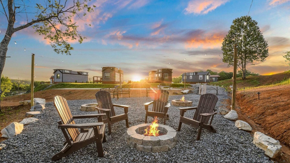 Sevierville Cabin | The Evergreen 28 by Sojourn Lodging