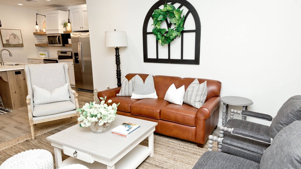 Washington Fields Condo | 🐄The Farm House 🐄 POOL IS OPEN!