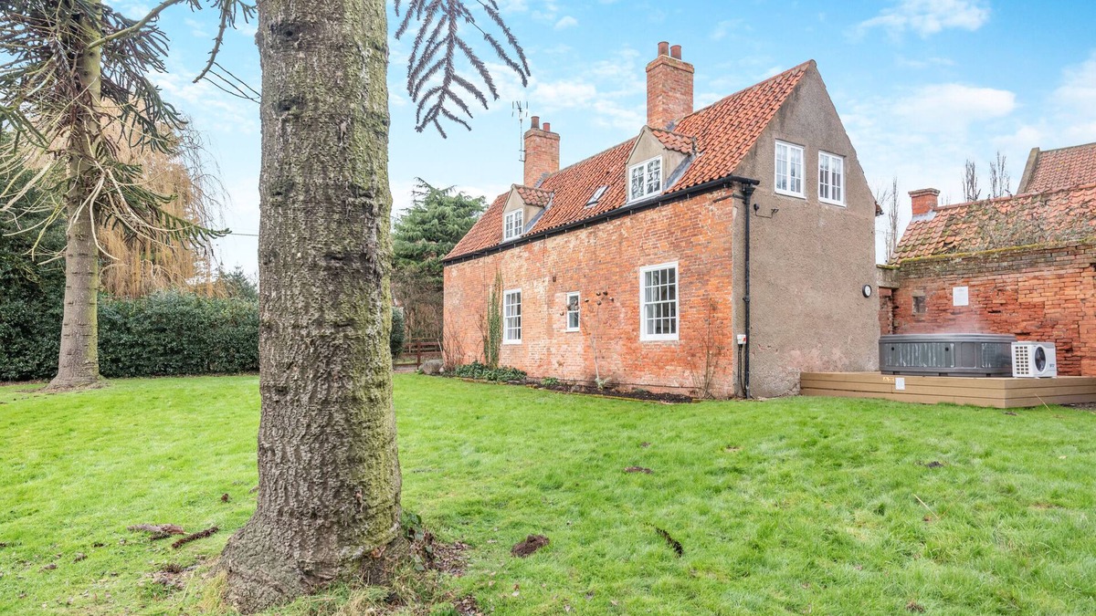 Southwell House | The Farm House - Southwell