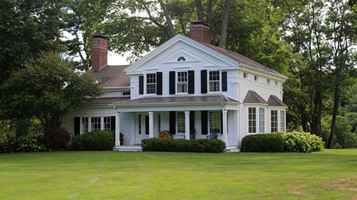 Pine Plains House | The Farm House w. Garden Cottage at Picardy Farms