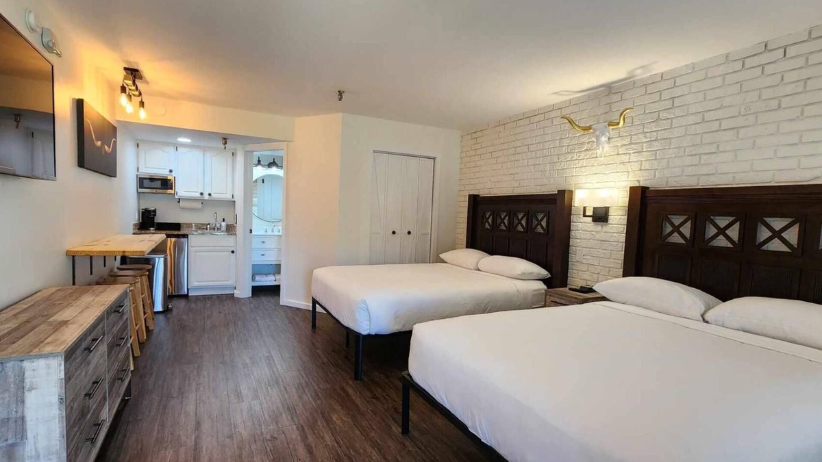 River Ranch Condo | The Farmhouse at River Ranch, Steps to Rodeo! 227