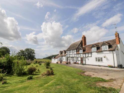 Moreton House | The Farmhouse