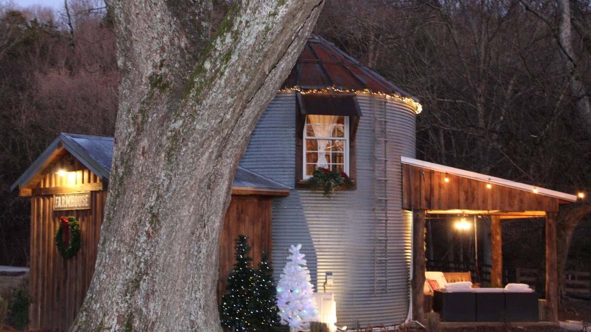 Belfast Other | The Farmhouse Grain Bin at Goose Creek Farm in Cornersville TN