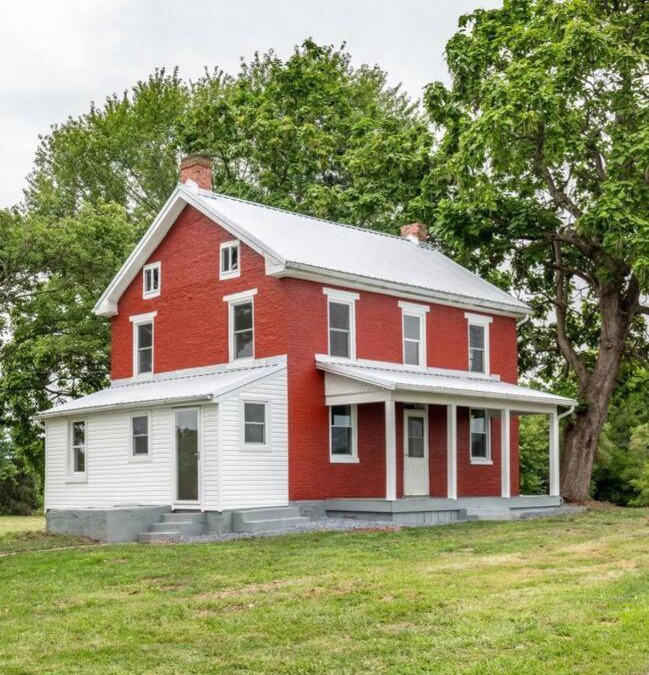 Uniontown House | The Farmhouse on Schottie
