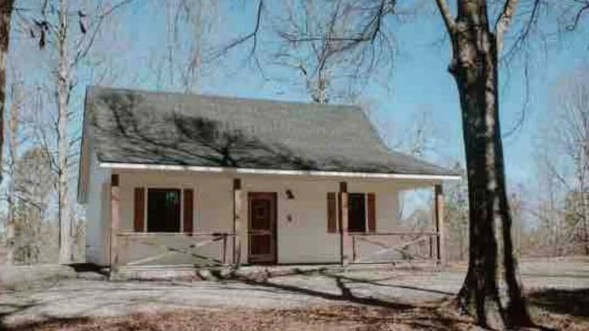 Hatfield Cabin | The Farmhouse