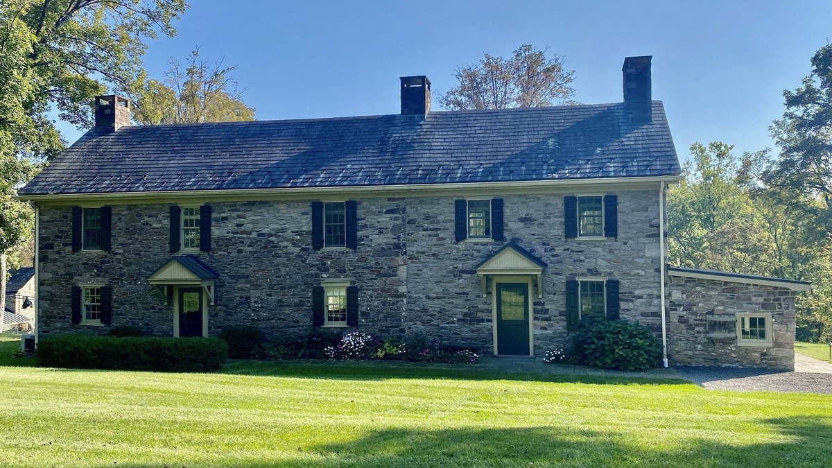 Stockton House | The Federal Twist House