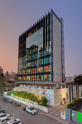 Chembur East Hotel | The Fern Residency Mumbai