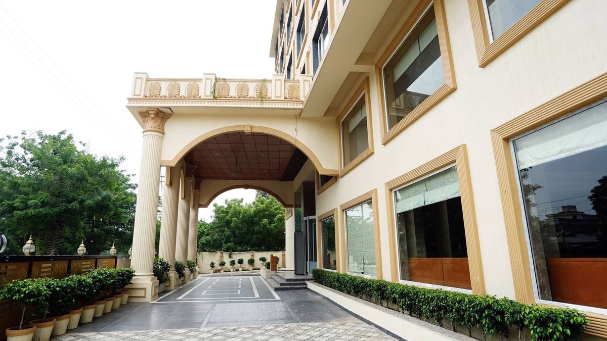Sarnath Hotel | The Fern Residency Sarnath