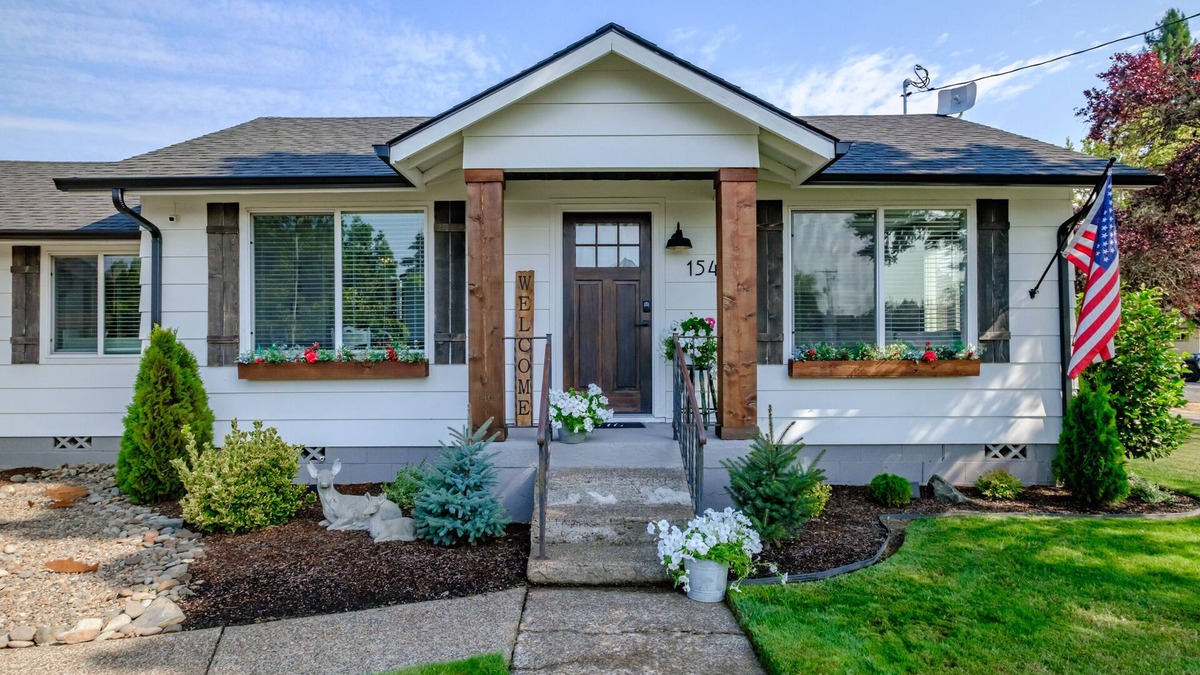 Corvallis House | The Fir Country Cottage