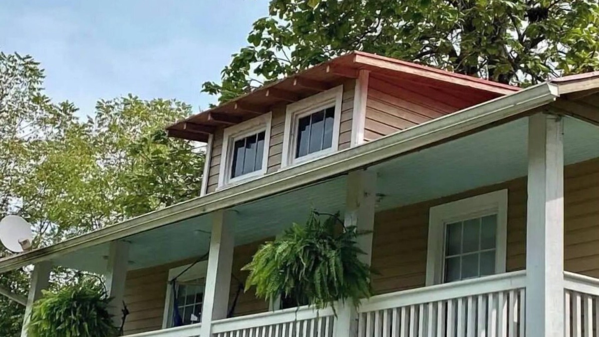 Staunton Cottage | The Firefly Cottage