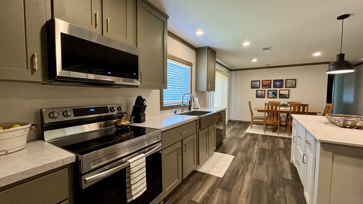 Negreet House | The Five A at Slaughter Creek w/Community Launch and commercial ice machine