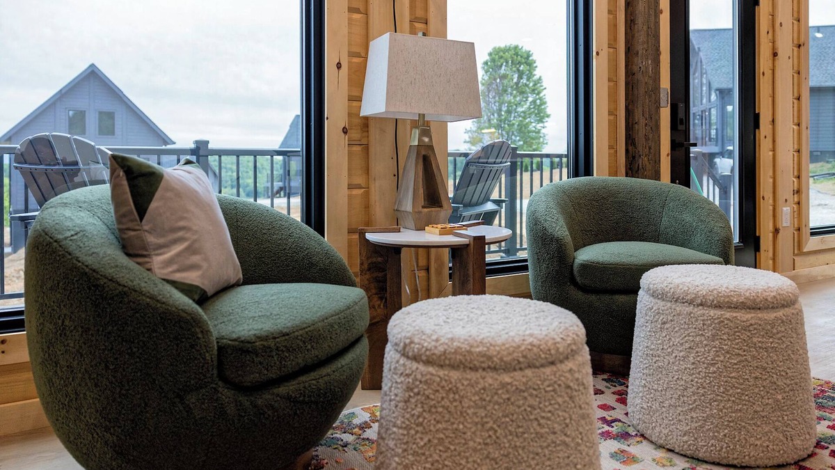 Bristol House | The Fives - 22460 Sky Haven