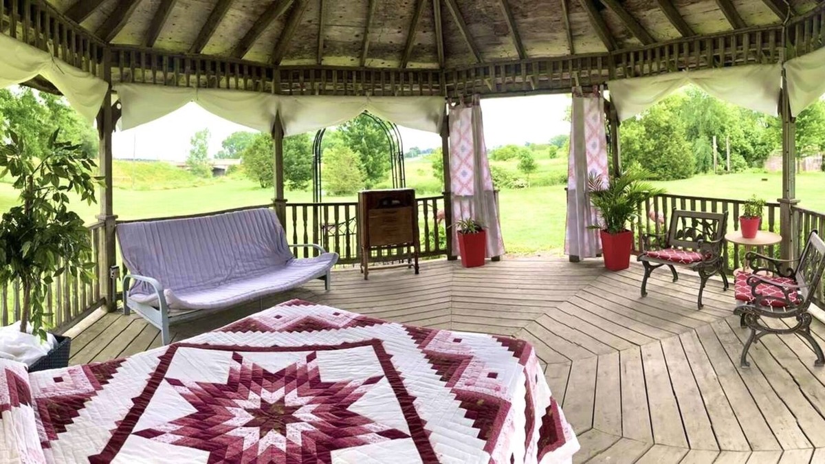 Howick Cabin | The Flamingo’s Nest!