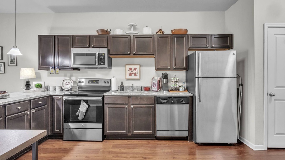 Starkville Apartment | The Flat by OneHometown Getaways