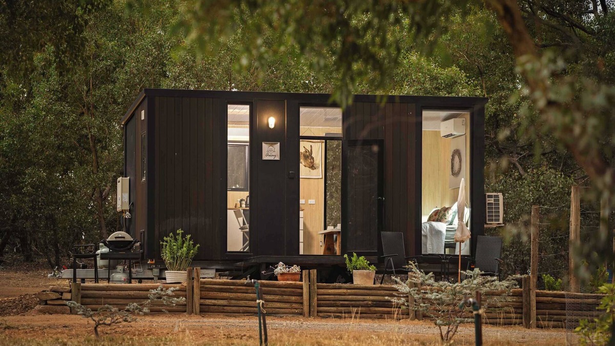 Clydesdale House | The Flower Nest by Tiny Away